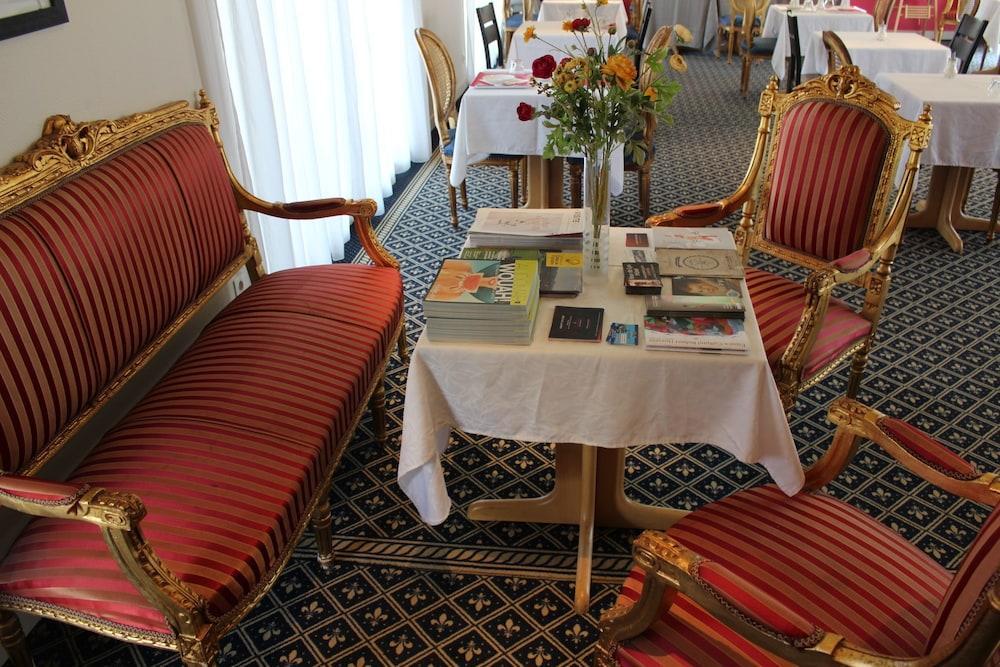 Hotel Fleur De Lys Hazebrouck Kültér fotó