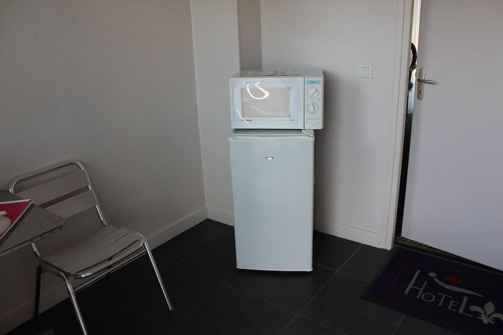 Hotel Fleur De Lys Hazebrouck Kültér fotó