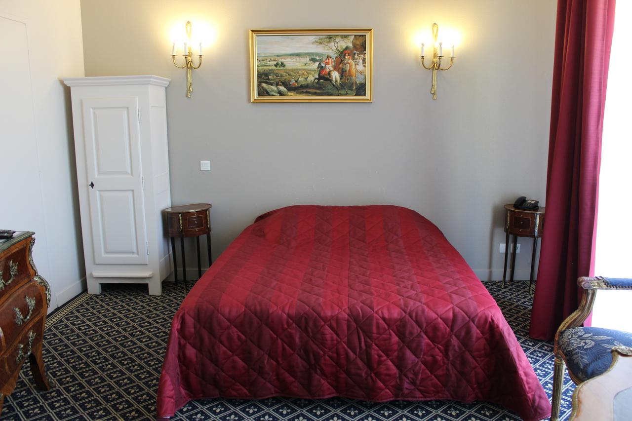 Hotel Fleur De Lys Hazebrouck Kültér fotó